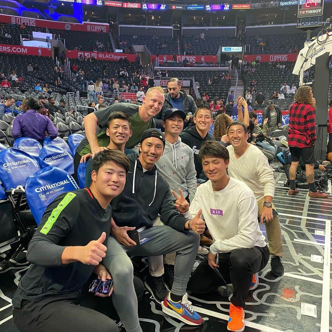 上田剛史さんのインスタグラム写真 - (上田剛史Instagram)「🏀NBA🏀 CLIPPERS🆚WARRIORS thank you スコット💪」1月11日 15時10分 - tsuyoshi50