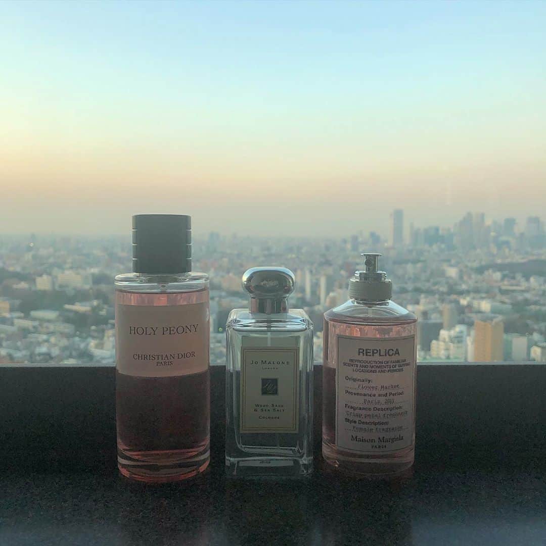 美月リカのインスタグラム：「・ChristianDior "HOLY PEONY" ・Jo Malone "Woodsage&Seasolt" ・Maison Margiela "REPLICA Flower Market"」