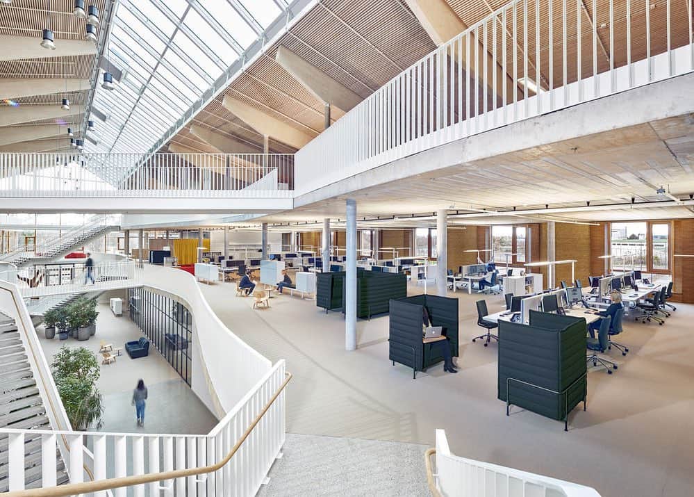 Vitra Japanのインスタグラム