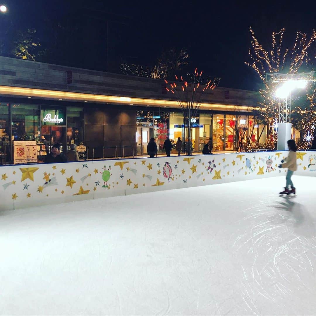 青木さやかさんのインスタグラム写真 - (青木さやかInstagram)「スケートがうまくなりました #スケート」1月11日 18時45分 - sayaka___aoki