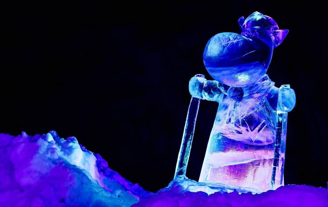 ムーミンさんのインスタグラム写真 - (ムーミンInstagram)「The *magical* Moomin Ice Cave is now open! 😍✨✨ Located 30 meters under ground, the #moominicecave is a reconstruction of a wintry #Moominvalley episode and includes 16 mesmerizing ice sculptures made by the world’s most renowned ice sculpting artists! And, lots of fun activities for the whole family.  Find out more at www.icecave.fi ✨」1月11日 19時58分 - moominofficial