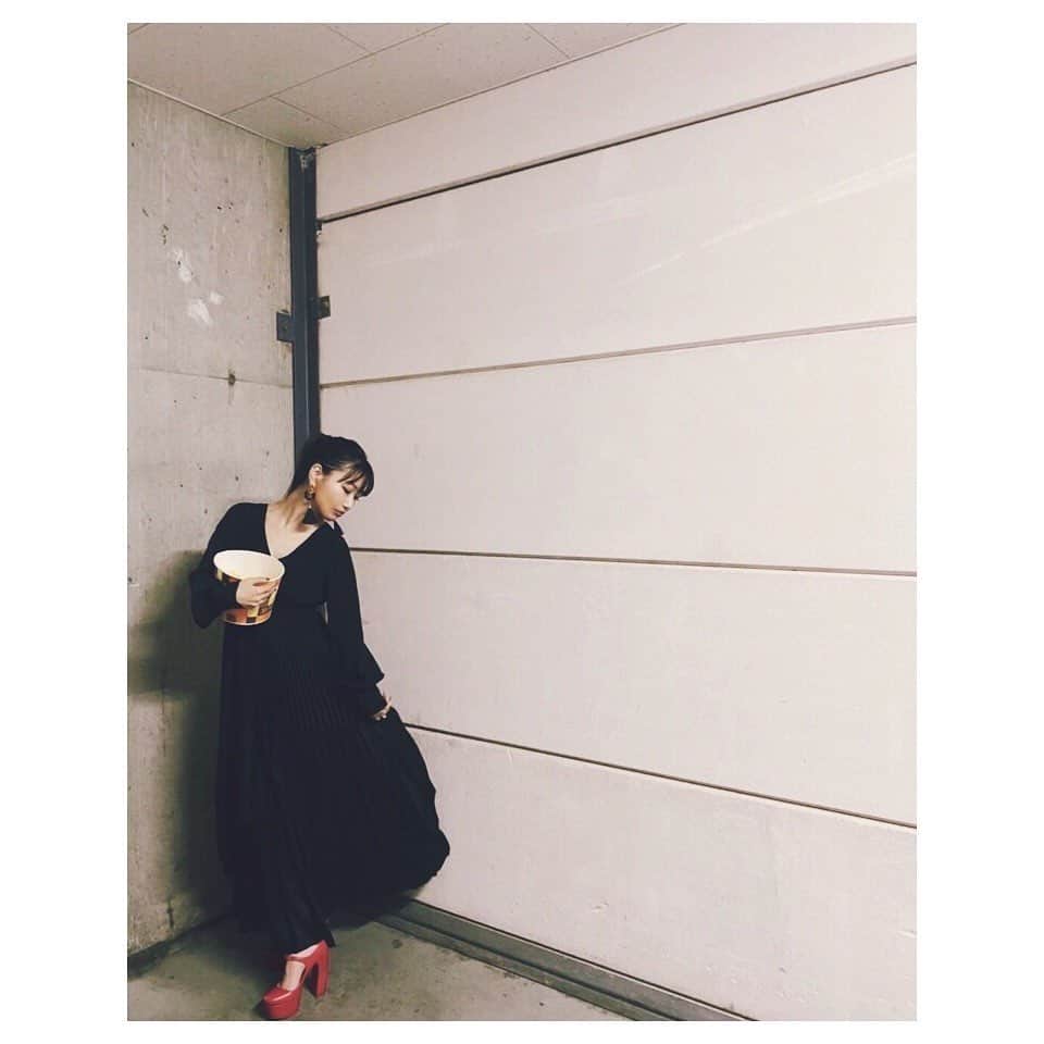 のインスタグラム：「ユナイテッド・シネマ豊洲にて  テーマ ポップコーン貴婦人  AIO　#ユナイテッドシネマ　#豊洲 #ポップコーン #貴婦人 #一緒 #に #遊んでくれて #ありがとう」