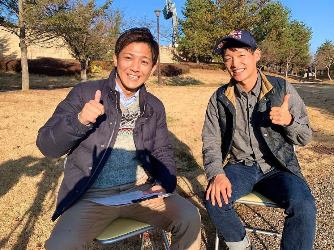 松山航大さんのインスタグラム写真 - (松山航大Instagram)「★ 【あす放送！】 信州のトップランナーを紹介する『信州夢山河』 今回は山岳競技レース「#スカイランニング 」ワールド•シリーズで年間総合優勝を果たした#上田瑠偉 選手を特集。 あす1月12日、19日、26日の3週に渡って放送します。 . まさに信州が誇るトップランナー。 年間総合優勝までの道程、今後の展望などについてお話しいただきました。 とにかく上田選手の魅力がたっぷりつまったインタビューとなっています。 必見です！ . 『信州夢山河』 あす午前8時55分〜放送 ぜひご覧ください！ . #長野放送 #信州夢山河 #インタビュー #山岳競技 #レース #スカイランニング #skyrunning  #上田瑠偉 選手 #大町市 #佐久長聖  #アナウンサー #松山航大」1月11日 20時58分 - kodai_matsuyama