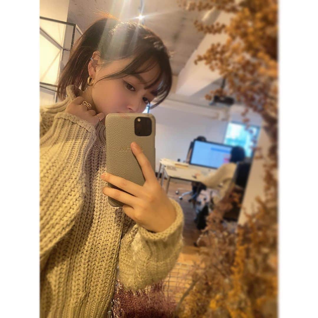 久住小春さんのインスタグラム写真 - (久住小春Instagram)「ポラで撮ってもらた😇😇 アクセ普段あんまりつけないけど、やっぱ可愛い😇」1月11日 21時00分 - koharu_kusumi.official