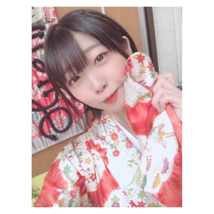 須田スミレのインスタグラム：「👘」