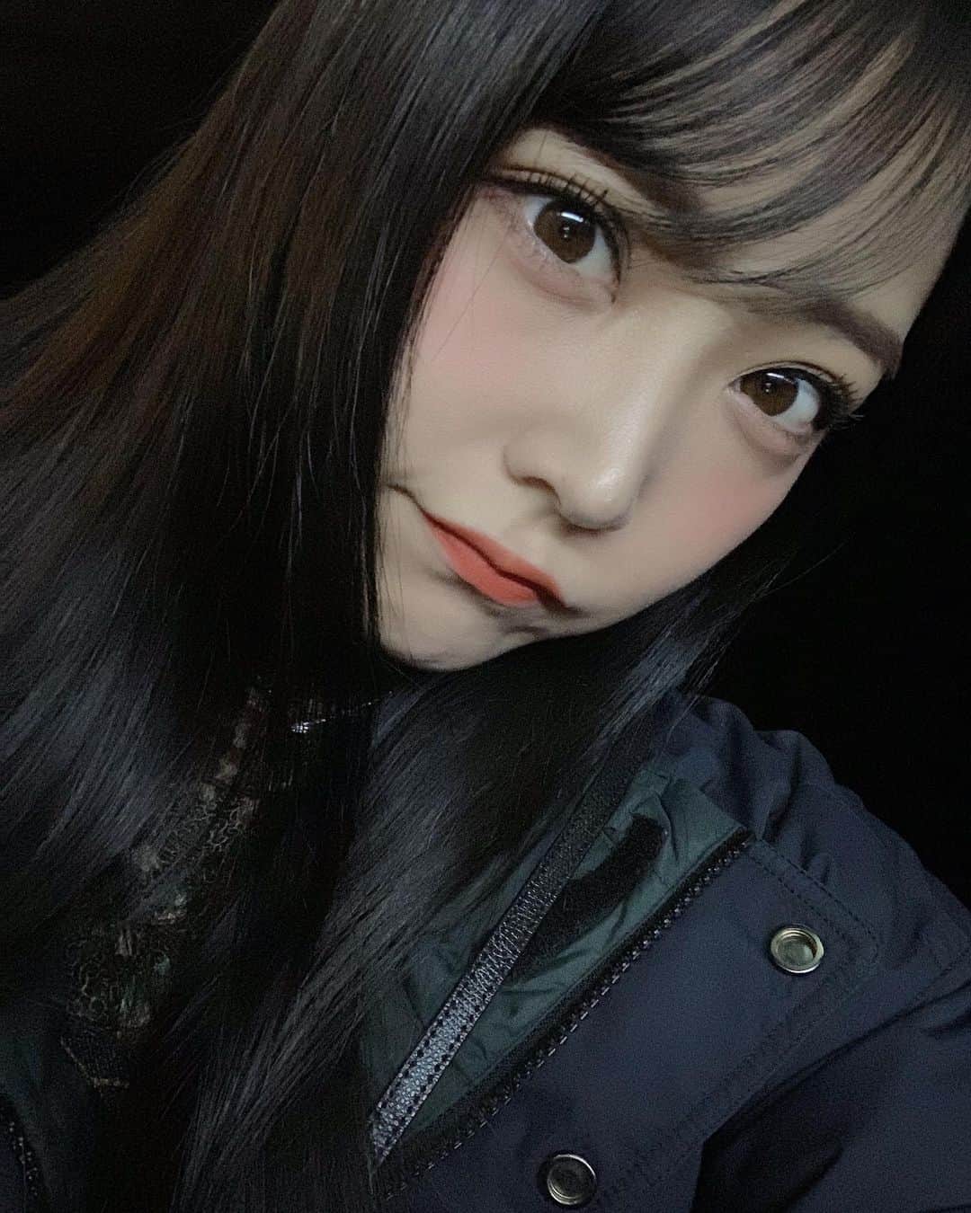 白間美瑠さんのインスタグラム写真 - (白間美瑠Instagram)「髪黒🙋🏻‍♀️」1月11日 21時48分 - shiro36run