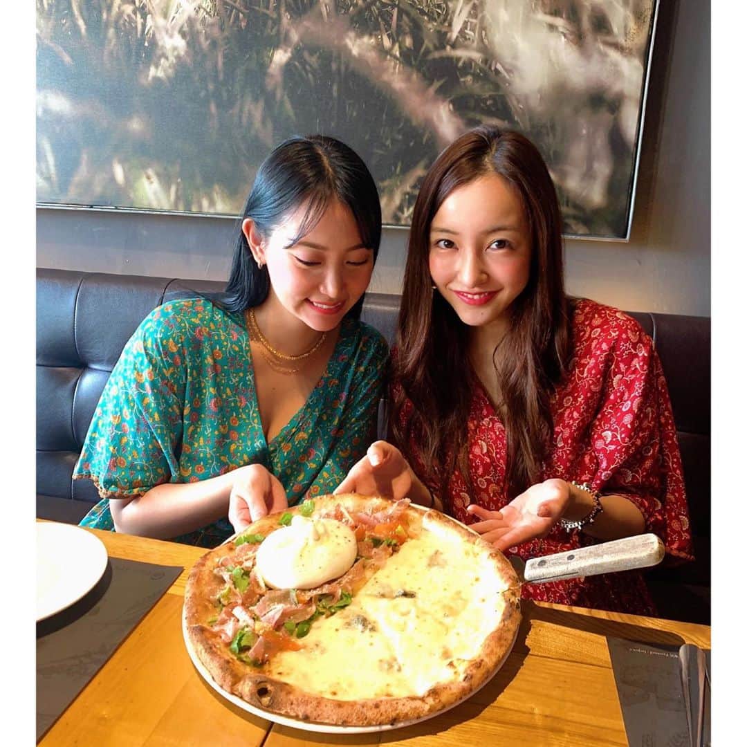 板野友美さんのインスタグラム写真 - (板野友美Instagram)「ベトナム1美味しいピザ🍕 『pizza 4P's』  自家製のチーズが とっても美味しすぎて また行きたい🥺🧀 ピザ好きの皆さんはぜひ♪  #ベトナム旅行 #ダナン」1月11日 22時05分 - tomo.i_0703