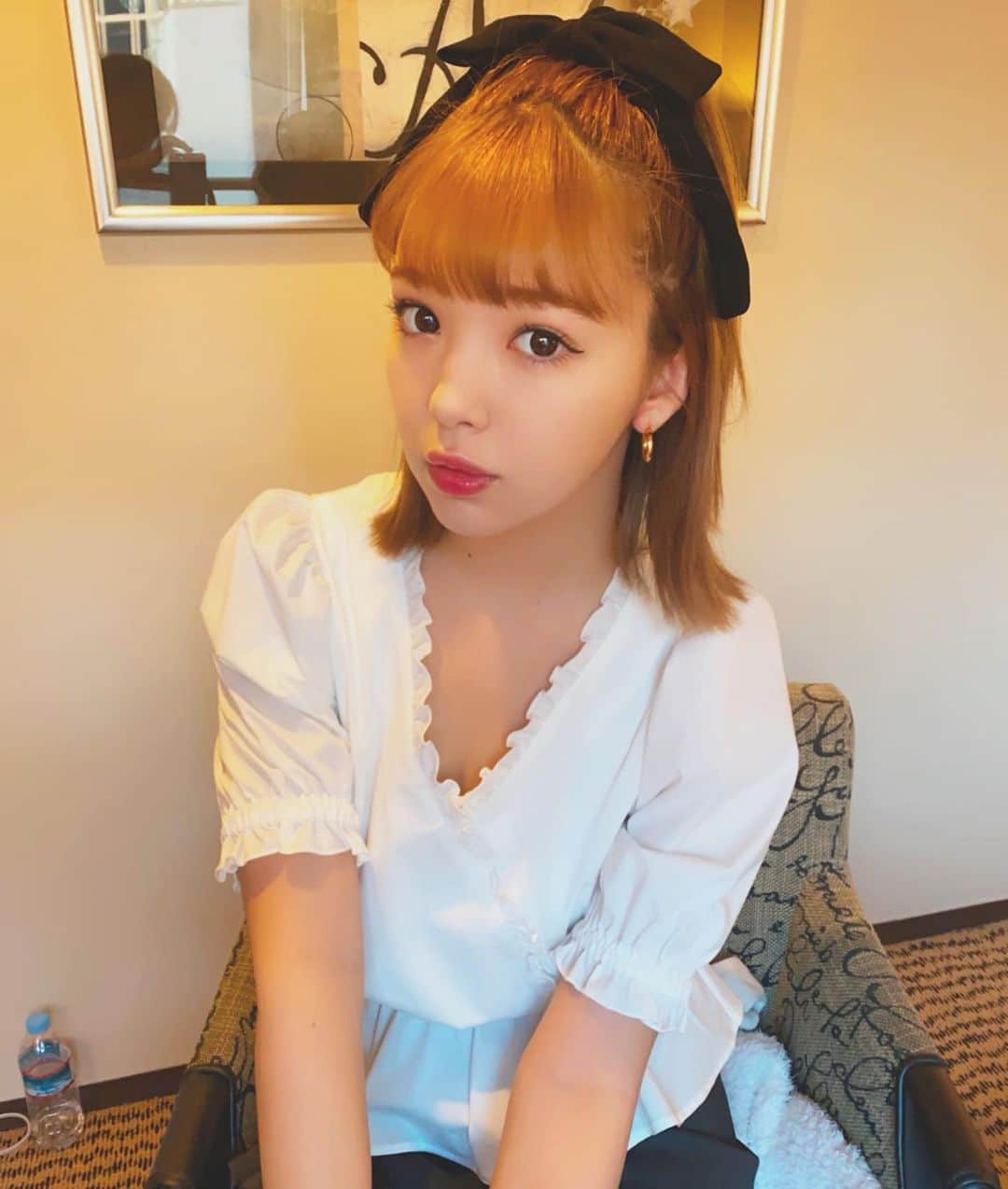 のインスタグラム：「にこちゃん今日もお疲れ様👼🖤 #hairmake #osakana_yuki」