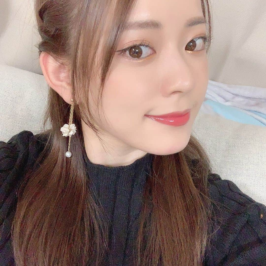 関根理紗さんのインスタグラム写真 - (関根理紗Instagram)「NEWピアスが可愛かった🥺✌️ #NEWピアス」1月11日 23時00分 - sekine.risa