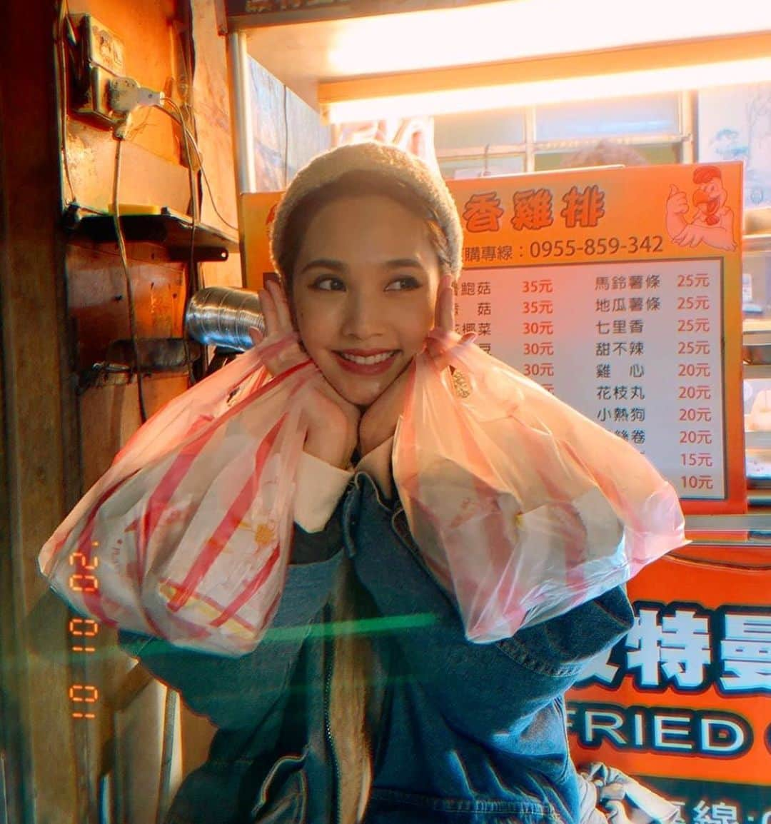 レイニー・ヤンさんのインスタグラム写真 - (レイニー・ヤンInstagram)「Food food food 😋 吃吃吃 🧡  This is life 🐱  #rainieyang #杨丞琳」1月11日 23時15分 - tuaslu