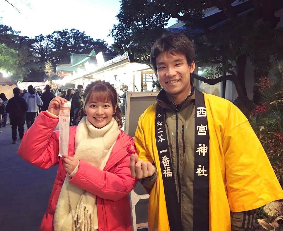 谷元星奈さんのインスタグラム写真 - (谷元星奈Instagram)「今週の「おでかけ中継 星奈のキラッと☆」は西宮神社の十日戎へ🐭﻿ ﻿ 令和初の福男選びで「一番福」に輝いた黒木さんと一緒にお届けしました🌅﻿ ﻿ #カンテレ#報道ランナー#生中継#アナウンサー#西宮神社#福男#一番福#十日戎#おみくじ#大吉」1月11日 23時31分 - tanimoto_seina