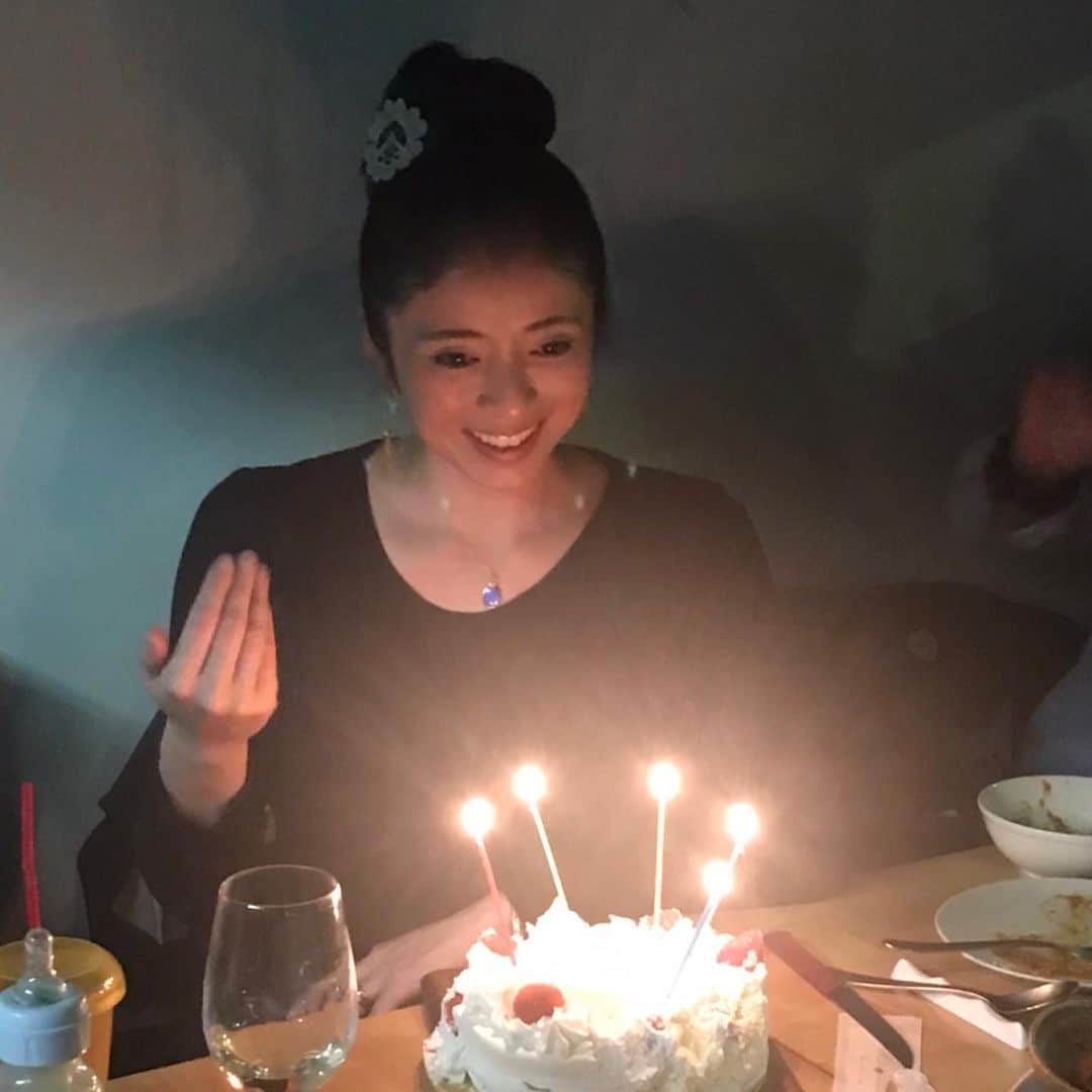 キャシー中島のグルメインスタ