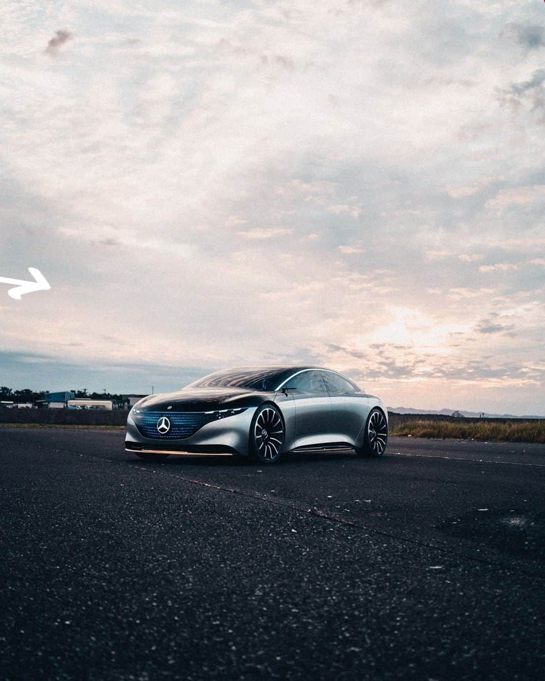 メルセデス・ベンツさんのインスタグラム写真 - (メルセデス・ベンツInstagram)「The Mercedes-Benz Vision EQS provides an outlook on future electric luxury saloons and illustrates a vision of purpose-built electro-design. Discover our outlook on the future of Mercedes-Benz on the streets of #Tokyo.  #MercedesBenz #VisionEQS #EnjoyElectric #switchtoEQ」1月12日 0時00分 - mercedesbenz