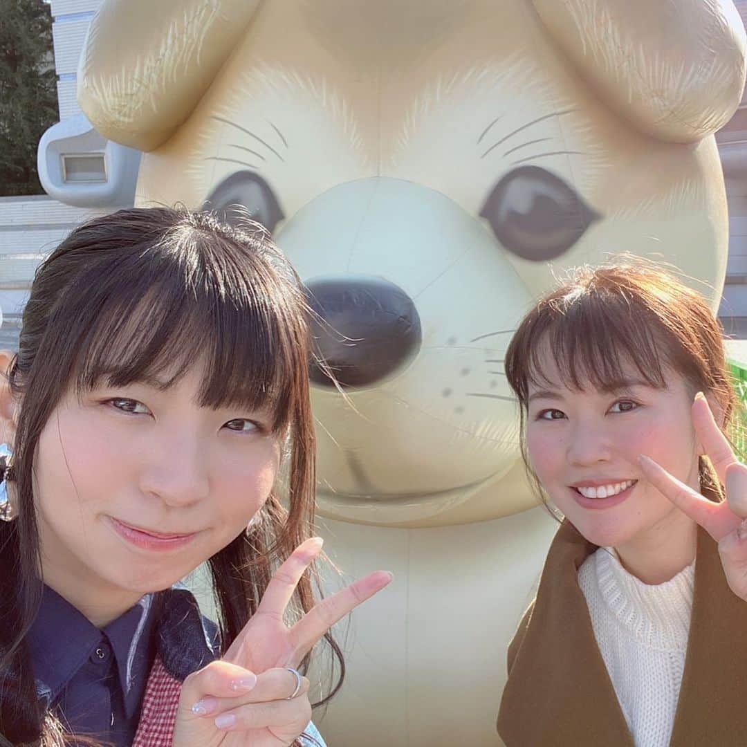 古川未鈴のインスタグラム：「. . おひとりさま専用Walkerの中村さんと ついに遊んできましたよ！ . . . いろいろ遊んでお話しして食べて食べて食べて。 お店も選んでくれました。 さすがの情報網！ また遊んでー！ . . . パンケーキのお店🥞 Banks cafe & dining 渋谷 . . #pancakes  #akitadog  #sushi  #bankscafe」