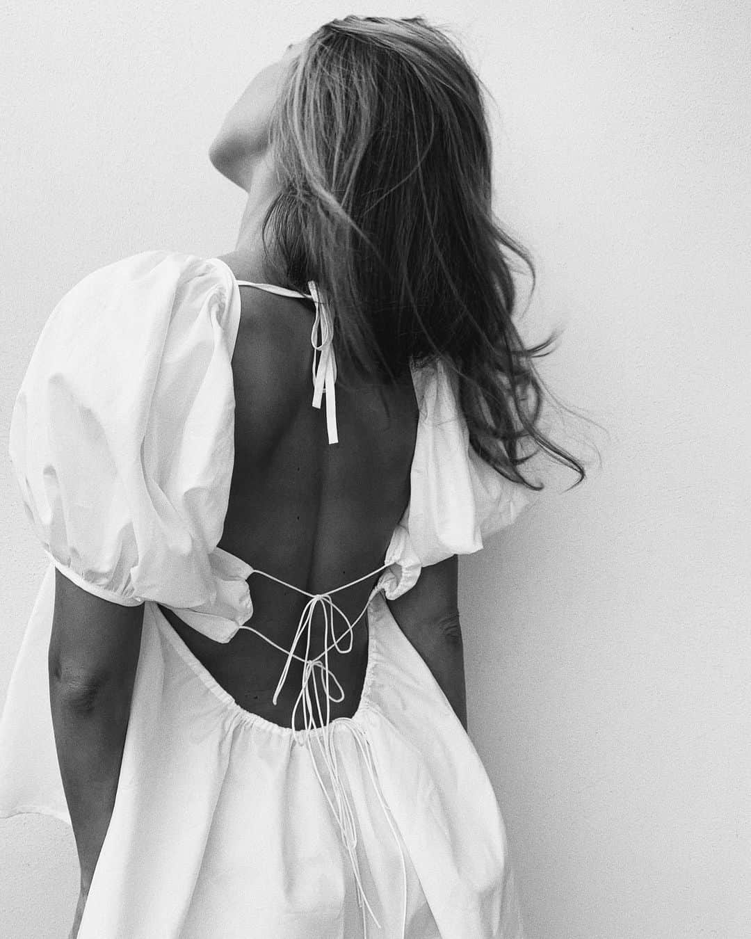 Mathilde Goehlerのインスタグラム：「Reklame.. @mytheresa.com 🤍」
