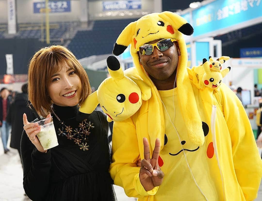 石関友梨のインスタグラム：「ふるさと祭り東京初日★ピカチュウ！今日は15時～会場入り(〃▽〃) #ふるさと祭り東京2020 #ゆりもり #高崎パスタ大使 #たかさき開運食堂  #東京ドーム ##」