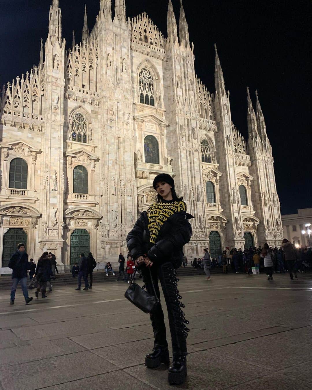 マギー・リンデマンのインスタグラム：「👼🏼」