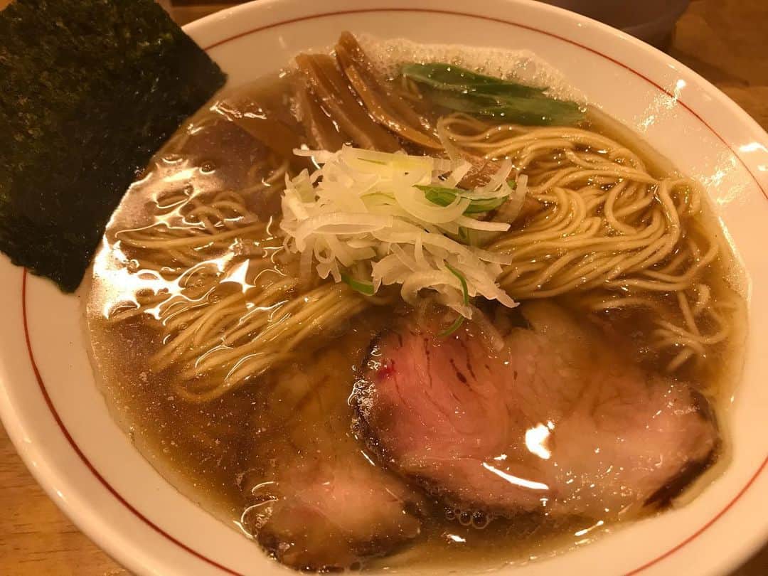 のインスタグラム：「魚介の風味が強めの#中華そば #🍜#一日一麺#大阪グルメ」