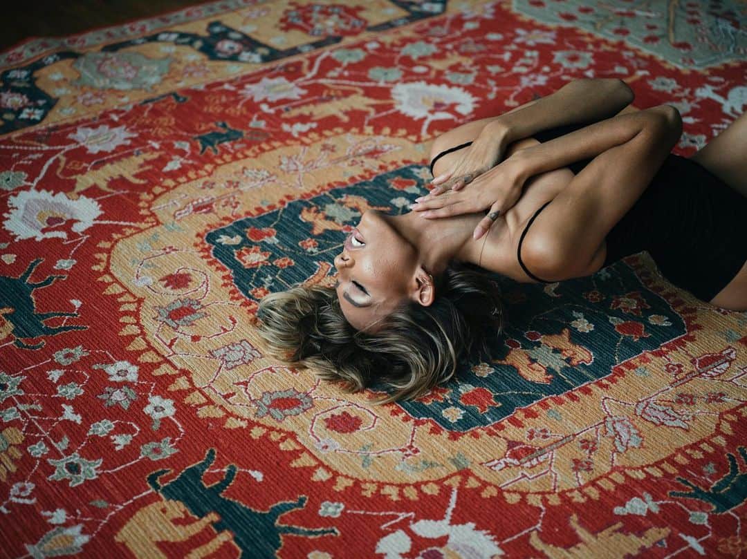 Janice Griffithのインスタグラム：「a deep breath」