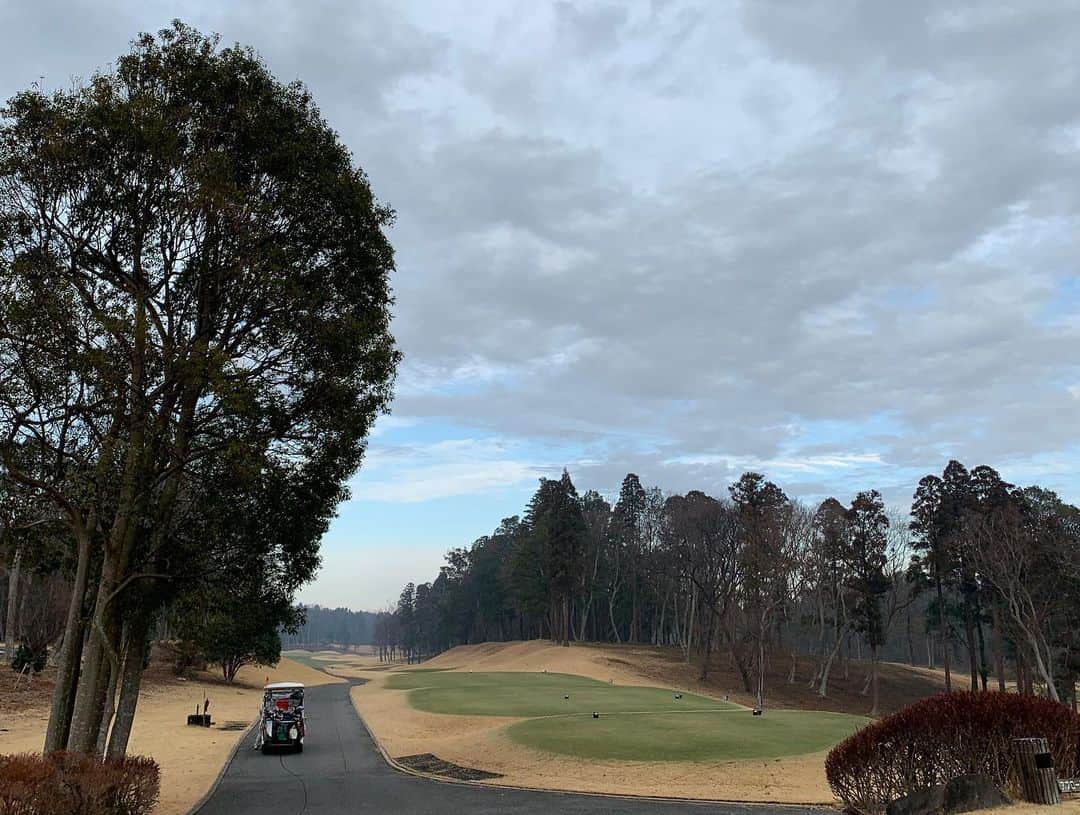 草間淑江さんのインスタグラム写真 - (草間淑江Instagram)「おはようございます。 １月１２日の朝は、ゴルフ場でフレンチトースト☕️ 曇りで寒いですが楽しみたいと思います😊⛳️ #朝食#golf#フレンチトースト」1月12日 8時53分 - yoshie_kusama