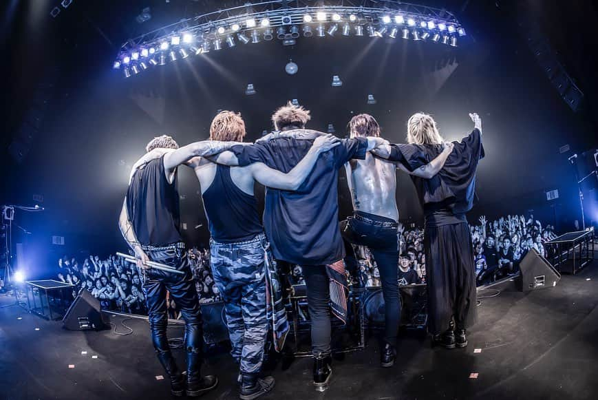 Terufumi Tamanoさんのインスタグラム写真 - (Terufumi TamanoInstagram)「First Show of 2020  Thank you No Matter Live!!! See you soon Hokkaido. Photo @hayachinphoto」1月12日 19時18分 - terucrossfaith