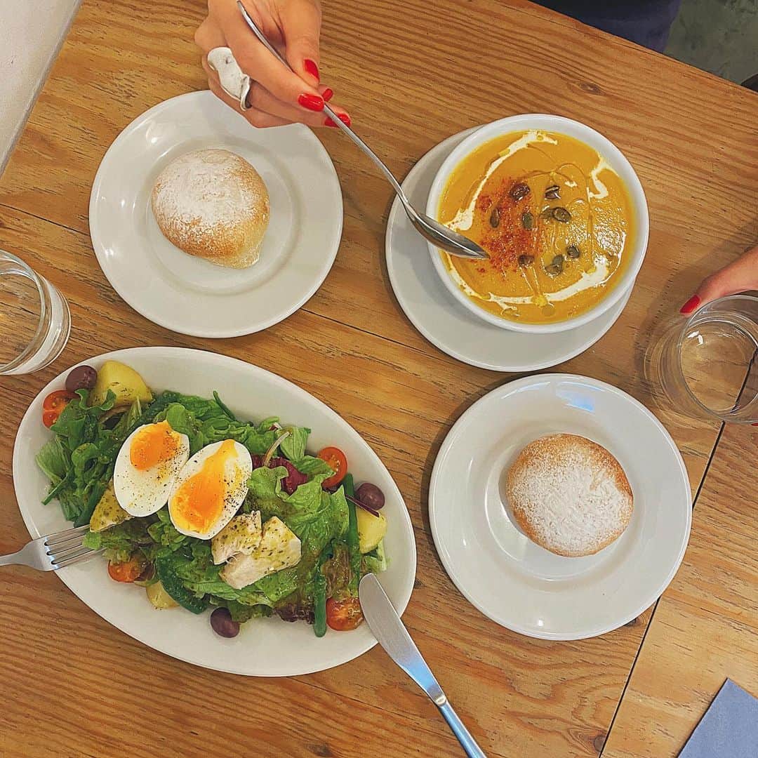 Mameのインスタグラム：「buikでランチ😋 ずっーと楽しくて、本当素敵な時間でした✨ @ai.takahashi328 さんありがとうございました❤️ #buik_tokyo」