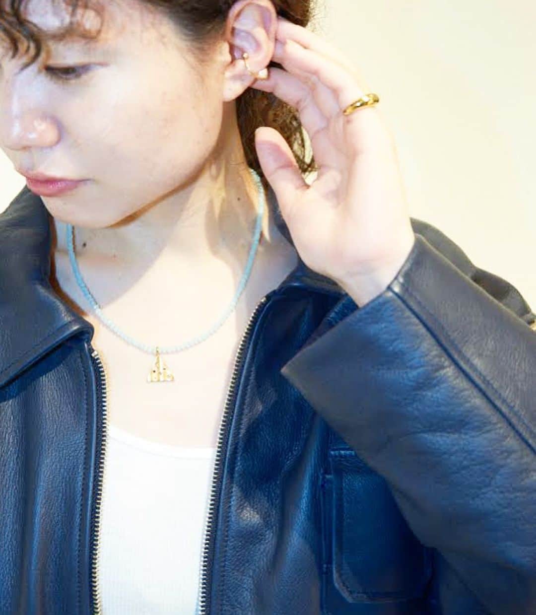 CITYSHOPさんのインスタグラム写真 - (CITYSHOPInstagram)「《 Winter Sale 》 Bomber leather jacket #maisoneureka  Necklace  #herminaathens  Pinky ring , Ear cuff  #gabrielaartigas  __________________________ #CITYSHOP  #Shibuya #Shinjuku #TOKYO  #FASHION #FOOD #CULTURE」1月12日 19時24分 - cityshop.tokyo
