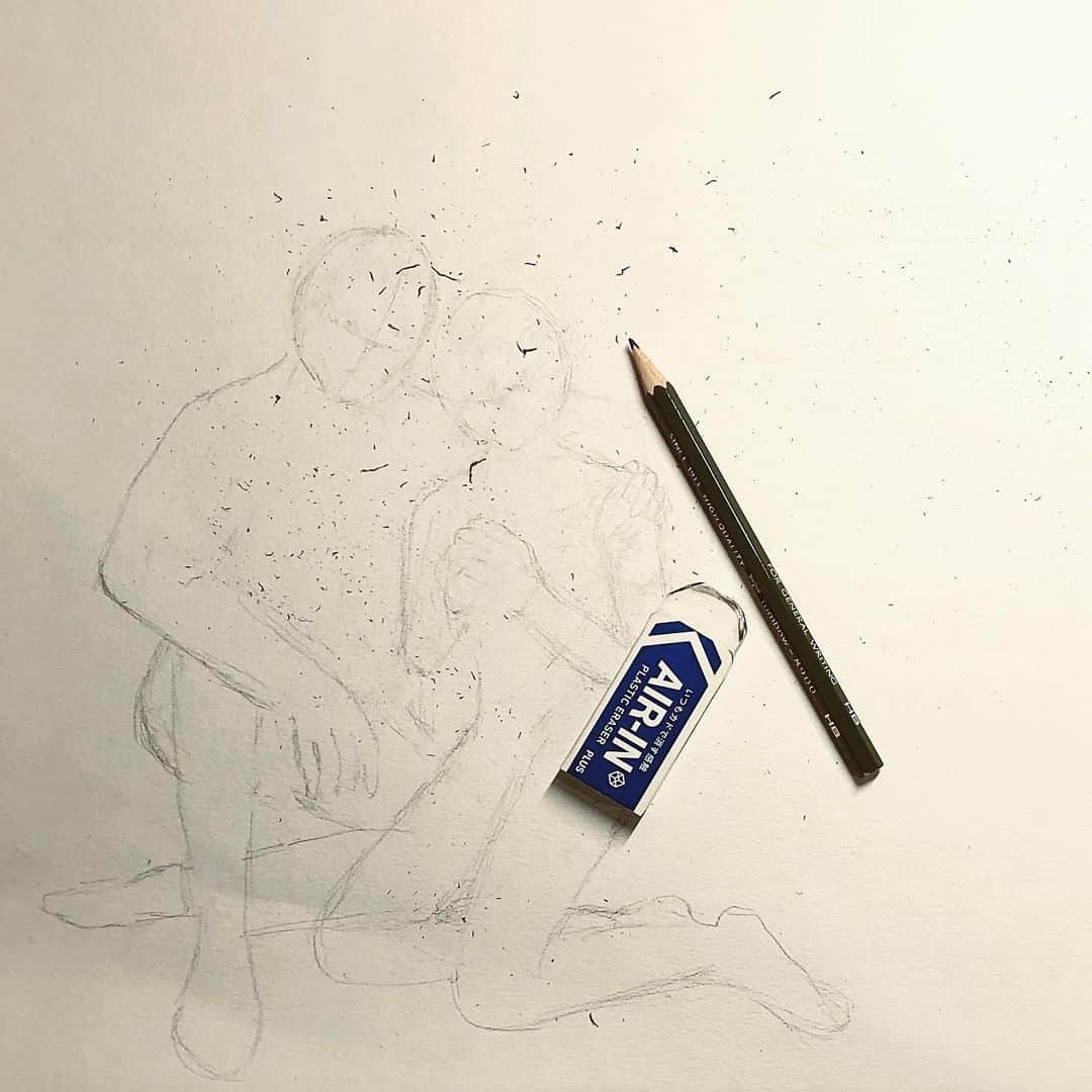 葉山めぐみのインスタグラム：「ウェルカムボード Ver.2. . 頂いてるのは顔写真のみなので. 自撮りした自分（新郎）と自分（新婦）の写真を重ね合わせてみました。w. . 1.ここにお洋服を着せてあげて、←妄想. 2.ブーケを持たせてあげて、←妄想. 3.顔を合成すれば、←これはある. . きっと出来るはず… ◜ω◝ . . 出来るはず... ｶﾀ:(ˊ◦ω◦ˋ):ｶﾀ」