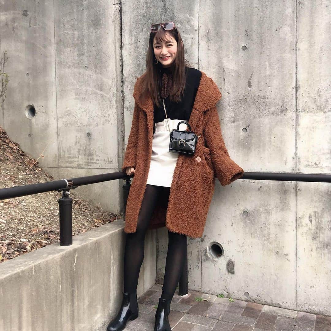 のインスタグラム：「ぜんしん🧥 ． ブランドはさっきの投稿にかいたよ〜 ． ．  #fashion#code#coordinate#コーデ#コーディネート#プチプラ#プチプラコーデ#私服#きゃのんコーデ」