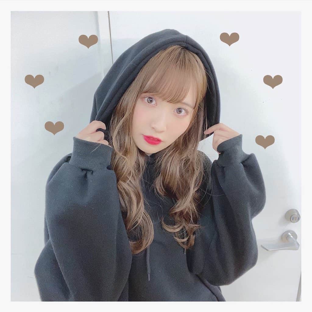 のインスタグラム：「﻿ ﻿ 🎱🥽🎳」
