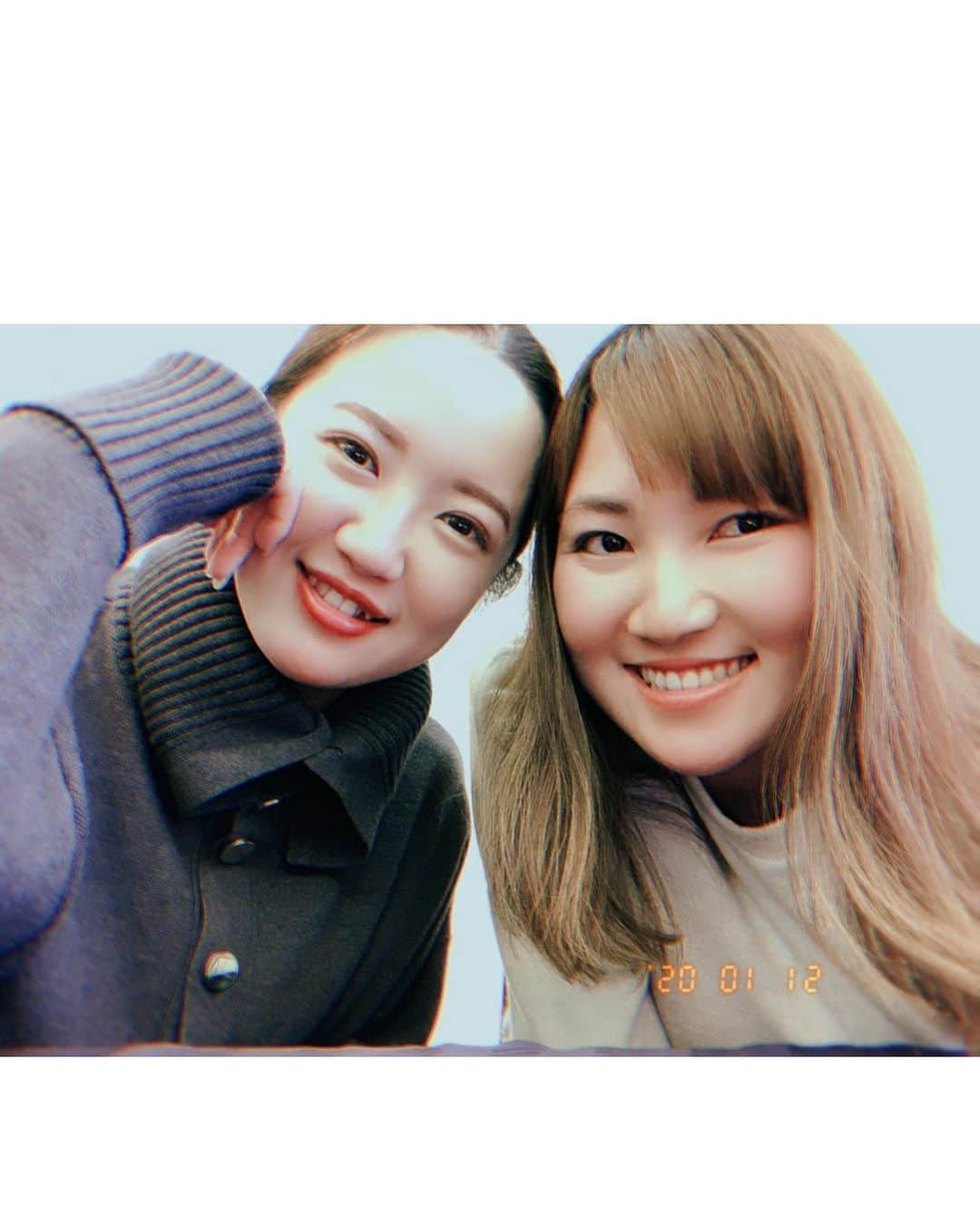 小林咲里奈さんのインスタグラム写真 - (小林咲里奈Instagram)「久々なのちゃん♥️ 相変わらず可愛かった🥰 今日はありがと🤍  #2020 #小林咲里奈 #林菜乃子 #お互いの顔に生まれて良かった #笑」1月12日 19時42分 - sarina_kobayashi