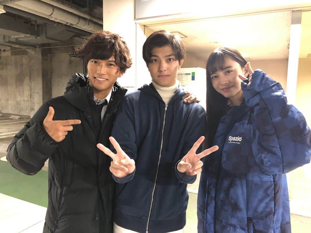 桜木那智のインスタグラム：「ゼロワン18話ご視聴ありがとうございました🔥 諫垓唯阿。初3人写真。 次回もお楽しみに！ #仮面ライダーゼロワン」