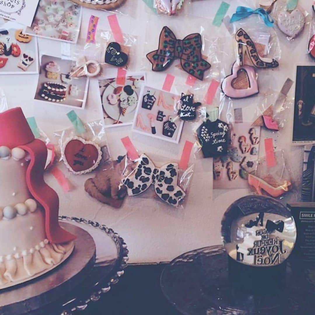 kikkoのインスタグラム：「寒中お見舞い申し上げます  昨年は、大変お世話になりました。 本年もどうぞ宜しくお願い致します。  kikko ♡バレンタインレッスン♡ 2月4日(火曜)8日(土曜)予定してます♡♡♡」