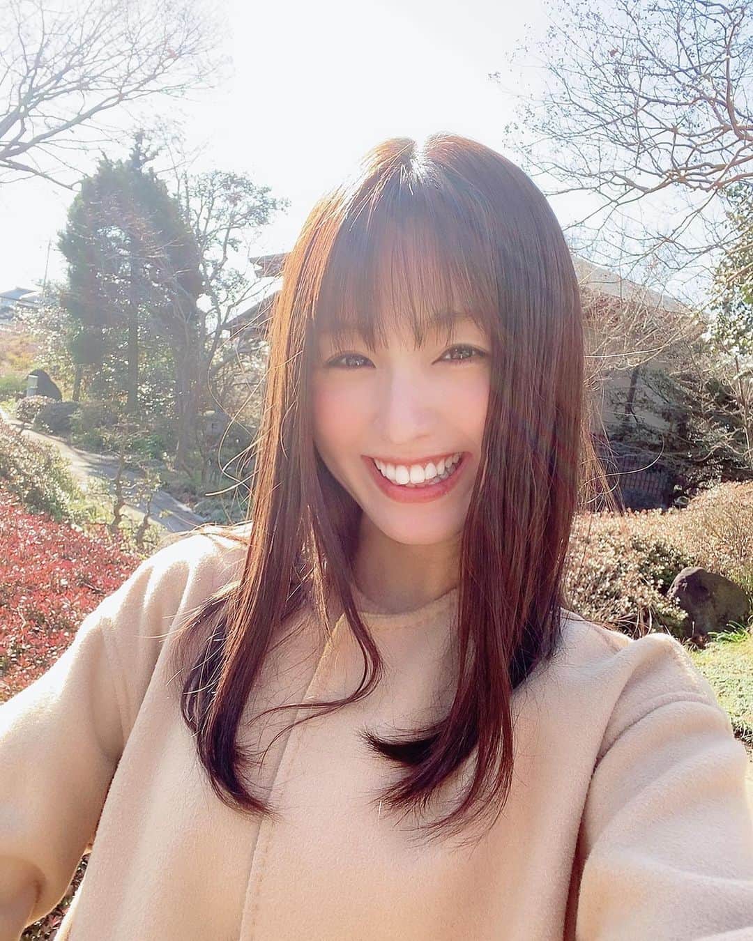 松中みなみさんのインスタグラム写真 - (松中みなみInstagram)「最高の３連休を🌈✨ ・ ・ #撮影中 #控え室のお庭がとても立派でした🍁✨ #三連休 #明日は成人式  #晴れてよかった  #新成人おめでとう 🌸✨」1月12日 14時39分 - minami_matsunaka