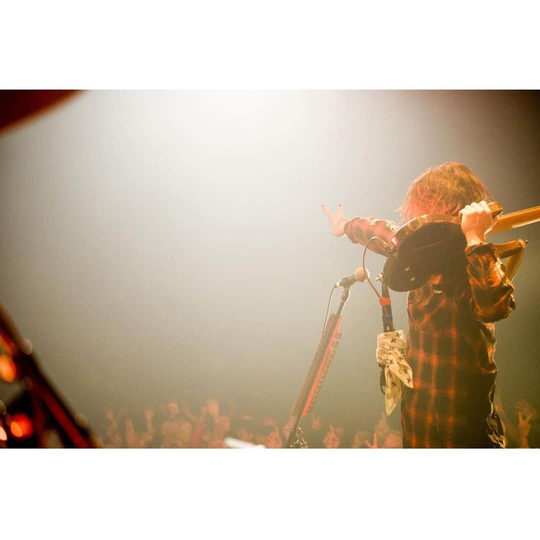 のインスタグラム：「NO MATTER LIVE@Zepp Sapporo  photo by @ninjajon  #rottengraffty #nomatterlive」