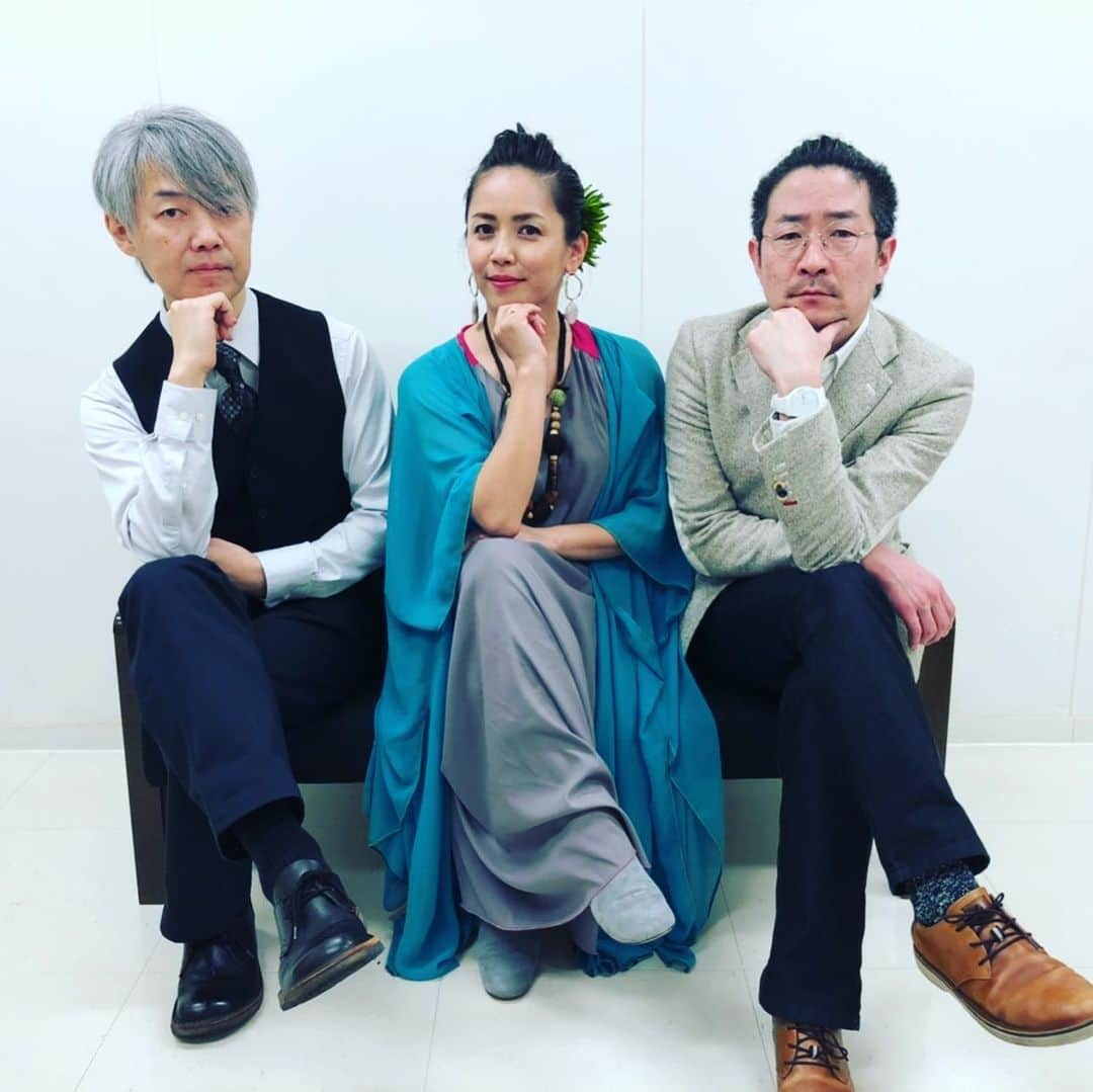 元ちとせさんのインスタグラム写真 - (元ちとせInstagram)「令和２年❣️ 対馬特別コンサート2020無事終了。 皆様ホントにありがとうございました😊 ワンマンライブの素晴らしいSTARTをきらせて頂きました❣️ また！ぜひ！お邪魔させて頂きますね。  #対馬 #堪能中 #黒木千波留 #新井ラーメン健 #感謝」1月12日 16時26分 - hajimechitose.official