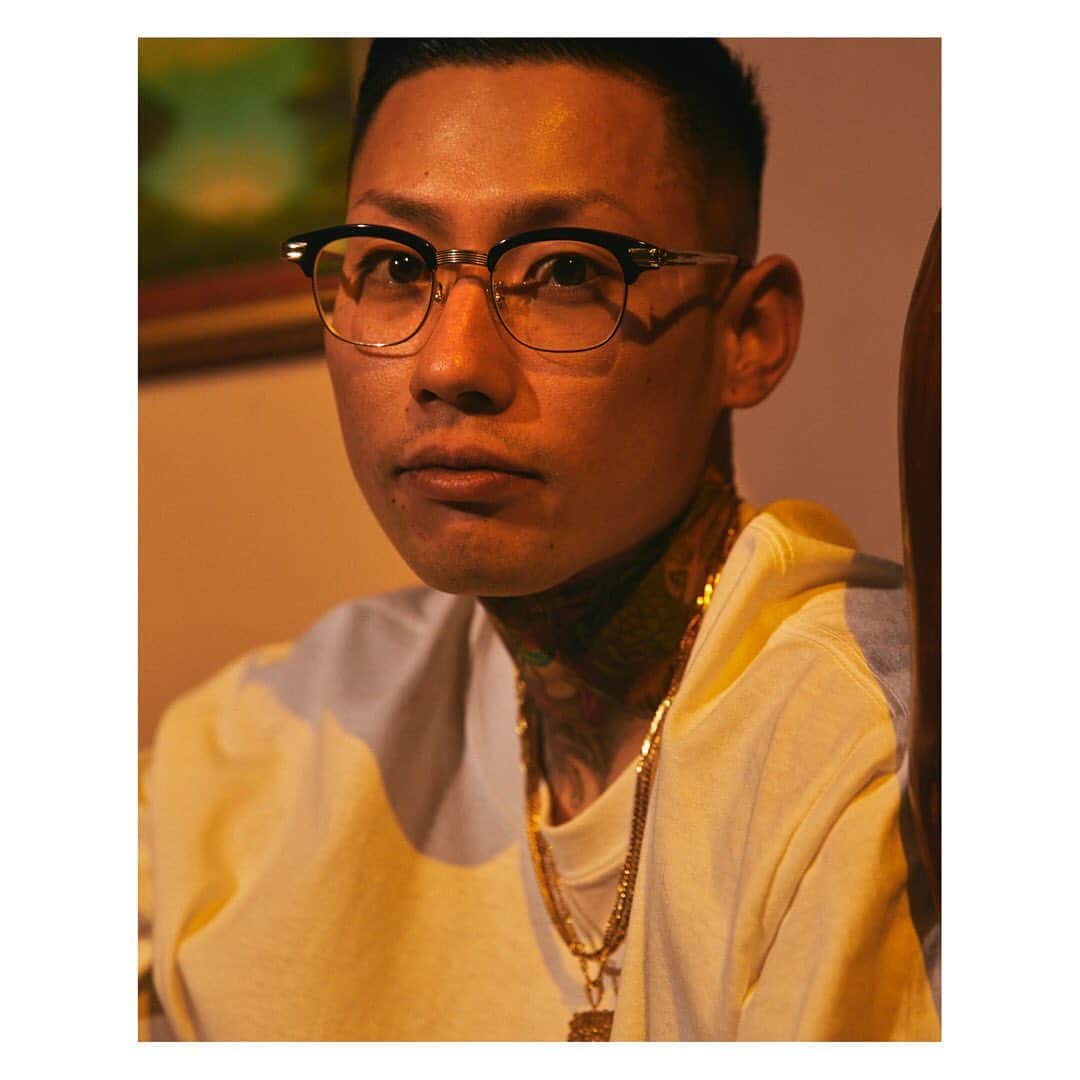 のインスタグラム：「KOSUKE KAWAMURAxGOODHOODx F-LAGSTUF-F (KOSUKE KAWAMURAxGOODSTUFF) @kosukekawamura  Launches Jan 15, on @goodhood ‪  MODEL‬  賽 a.k.a.BAD SAI KUSH @badbadsai DELTA 9 KID @delta9kid 舐達麻 @aphroditegangstudio  STYLING TATSUYA SHIMADA @tatsuyashimada1984 PHOTOGRAPHY KENTO MORI @kentomori.insta HAIR TARO YOSHIDA @taro6078 #舐達麻  #河村康輔」
