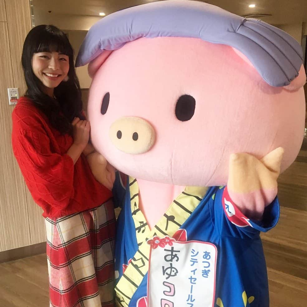 寺嶋由芙さんのインスタグラム写真 - (寺嶋由芙Instagram)「今年もとってもおいしそうなあゆコロちゃん(ﾟωﾟ)♡いつ会ってもクールでとってもかわいい(ﾟωﾟ)♡今年もたくさん一緒に踊ってね(ﾟωﾟ)♪ ・ #神奈川県　#厚木市　#あゆコロちゃん　#鮎　#シロコロホルモン #チーバくんお誕生日会　#ゆるキャラ　#ご当地キャラ　#吉祥物　#yuruchara #idol #japaneseidol」1月12日 18時45分 - yufu_terashima