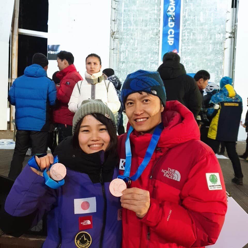 小武芽生さんのインスタグラム写真 - (小武芽生Instagram)「Same colour medal with him @leechanghyon 😊  I like two of you❣️ #アイスクライミング」1月13日 6時07分 - mei_kotake