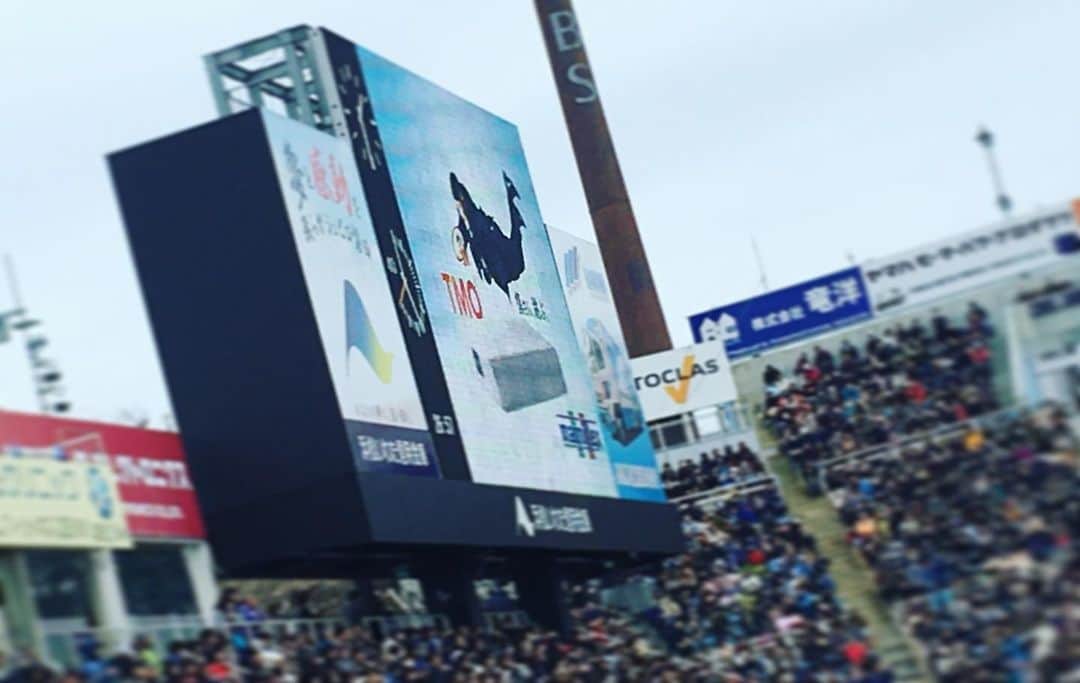 杉岡沙絵子さんのインスタグラム写真 - (杉岡沙絵子Instagram)「#トップリーグ 第1節 #ヤマハ発動機ジュビロ 勝利〜✨ ・ 最後の最後までどっっっきどきな試合でしたが 本当に楽しい試合でした！！ ・ 今日は、13,000人を超えるファンの皆さんが集結！！ 満員のヤマハスタジアムは圧巻でした！ ラグビーワールドカップの熱気が そのままヤマスタに来た感じがして 試合前からうるうる（ ; ; ） ・ さらに、 おそらく今日初めてトップリーグを生で観戦した という方も多かったと思うのですが 相手チーム応援しているチームどちらにも リスペクトの気持ちを表したファンの皆さんの 観戦マナーにも感動！！ それだけ今回のW杯でラグビーの精神も たくさんの方に届いたっていうことなんだろうな〜 って思いました(*´꒳`*) ・ 次節は神戸製鋼！ 次も勝ってもらいましょう〜✨ ・ ・ #ラグビー#rugby #今年から#TMO#長谷川コーチ#マニフレックス#私も愛用しています」1月12日 21時09分 - saeko_sugioka