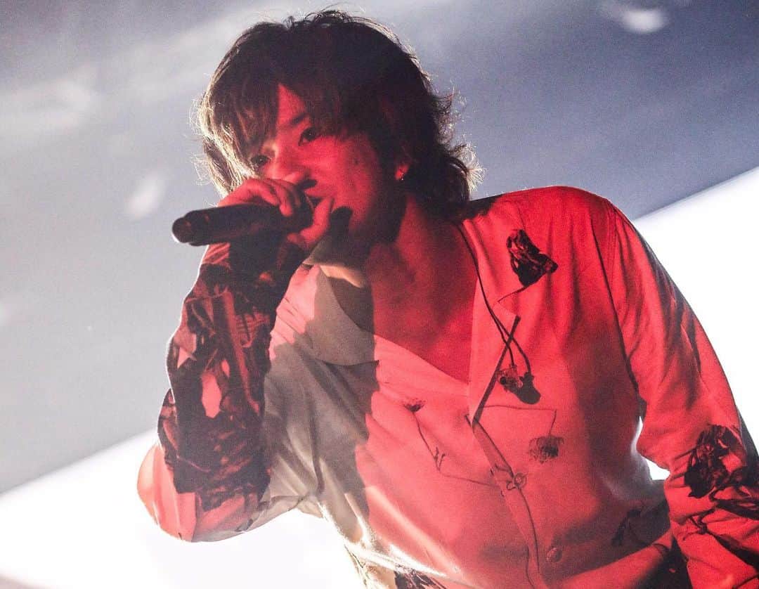 のインスタグラム：「#FM802 RADIO CRAZY 🎤  3日目 Z-STAGEに#フレデリック が 🌈  #レディクレ のライブ音源の一部は2020年1月13日（月・祝）19時からのRADIO CRAZY音源特番「RADIO de LIVE CRAZY」でオンエア予定📻  さらにLIVE HOUSE Antenna出演者のライブ音源の一部は、 2020年1月12日(日)24時からの「RADIO de LIVE CRAZY Eve」でオンエア予定🔈  #radiko を使えばスマホ、PCでクリアにFM802を聴くことができます👂」