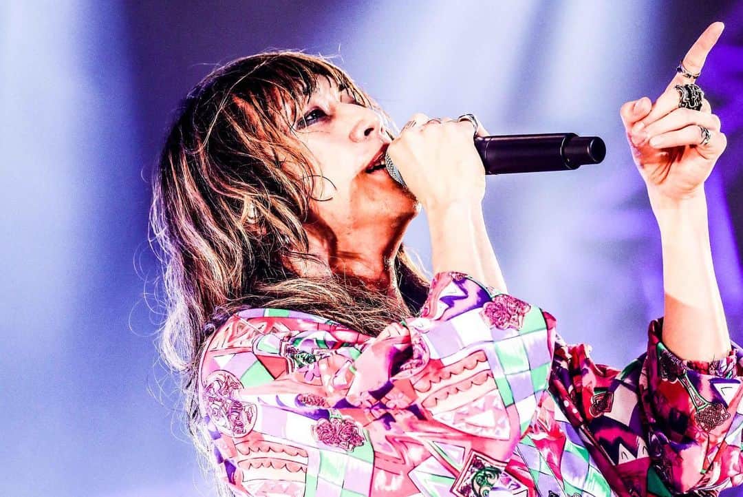 FM802さんのインスタグラム写真 - (FM802Instagram)「#FM802 RADIO CRAZY 🎤  3日目 Z-STAGEにSUPER BEAVERが 🌈  #レディクレ のライブ音源の一部は2020年1月13日（月・祝）19時からのRADIO CRAZY音源特番「RADIO de LIVE CRAZY」でオンエア予定📻  さらにLIVE HOUSE Antenna出演者のライブ音源の一部は、 2020年1月12日(日)24時からの「RADIO de LIVE CRAZY Eve」でオンエア予定🔈  #radiko を使えばスマホ、PCでクリアにFM802を聴くことができます👂  #SUPERBEAVER」1月12日 21時16分 - fm802_pr