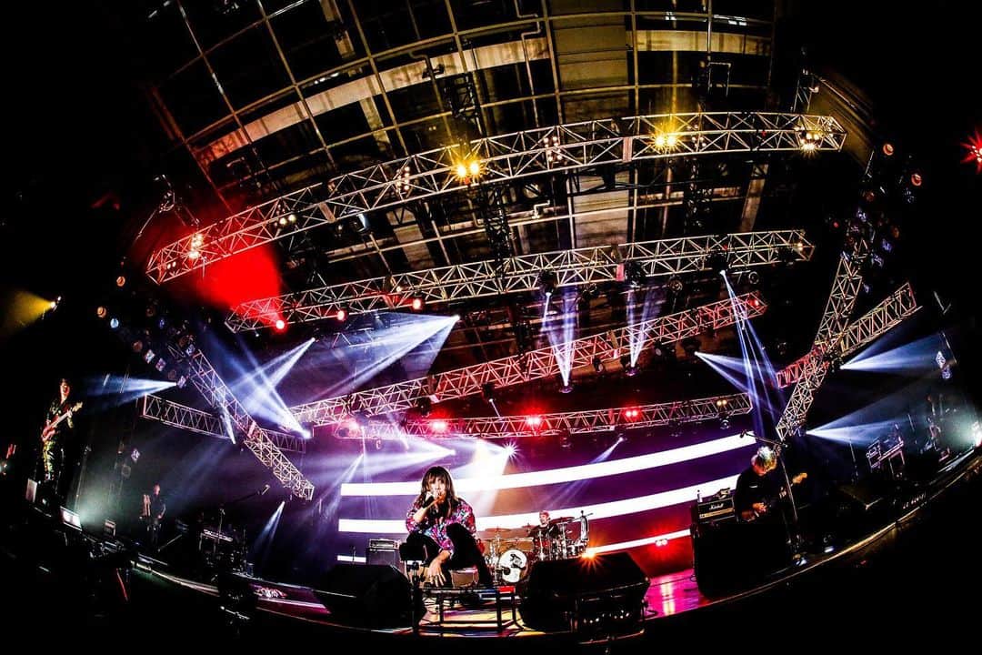 FM802さんのインスタグラム写真 - (FM802Instagram)「#FM802 RADIO CRAZY 🎤  3日目 Z-STAGEにSUPER BEAVERが 🌈  #レディクレ のライブ音源の一部は2020年1月13日（月・祝）19時からのRADIO CRAZY音源特番「RADIO de LIVE CRAZY」でオンエア予定📻  さらにLIVE HOUSE Antenna出演者のライブ音源の一部は、 2020年1月12日(日)24時からの「RADIO de LIVE CRAZY Eve」でオンエア予定🔈  #radiko を使えばスマホ、PCでクリアにFM802を聴くことができます👂  #SUPERBEAVER」1月12日 21時16分 - fm802_pr