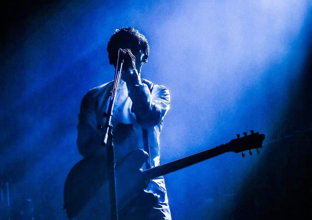 のインスタグラム：「#FM802 RADIO CRAZY 🎤  3日目 Z-STAGEに#サカナクション が 🌈  #レディクレ のライブ音源の一部は2020年1月13日（月・祝）19時からのRADIO CRAZY音源特番「RADIO de LIVE CRAZY」でオンエア予定📻  さらにLIVE HOUSE Antenna出演者のライブ音源の一部は、 2020年1月12日(日)24時からの「RADIO de LIVE CRAZY Eve」でオンエア予定🔈  #radiko を使えばスマホ、PCでクリアにFM802を聴くことができます👂」