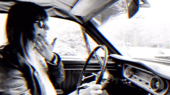 カロリーヌ・ド・メグレのインスタグラム：「Sunday in Normandie 🇫🇷 🎶 You wanted a hit, LCD Soundsystem」