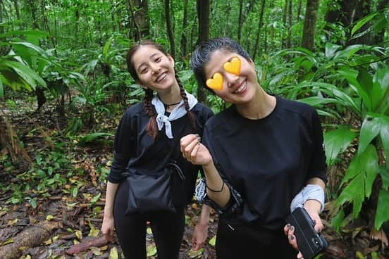 新木優子さんのインスタグラム写真 - (新木優子Instagram)「野生の動物達は目で見るのがメインになりすぎたのと、本当に一瞬しか見れなかったり夜出会った動物もたくさんいて写真が全然撮れなかった😭 どこにいるか分からない動物を探すのはとても大変だけど、すごくワクワクして楽しかった✨ 一番見れて嬉しかった動物はキツツキとバク☺️ バクは夜にレンジャーハウスの敷地に草を食べにきている所を見れました✨」1月12日 23時29分 - yuuuuukko_