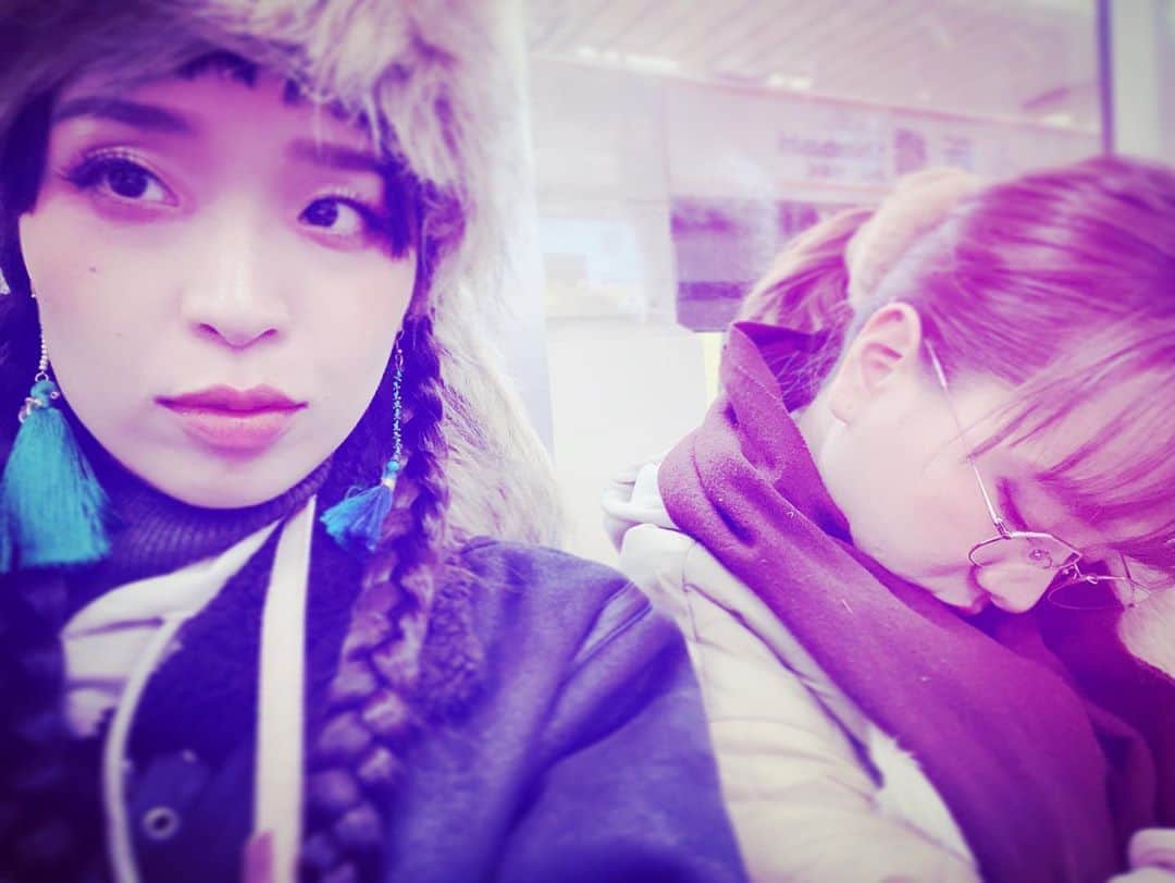小春さんのインスタグラム写真 - (小春Instagram)「帰り道 今日は楽しかったねぇ  #姉カメラ」1月12日 23時32分 - suttokodokkoiii