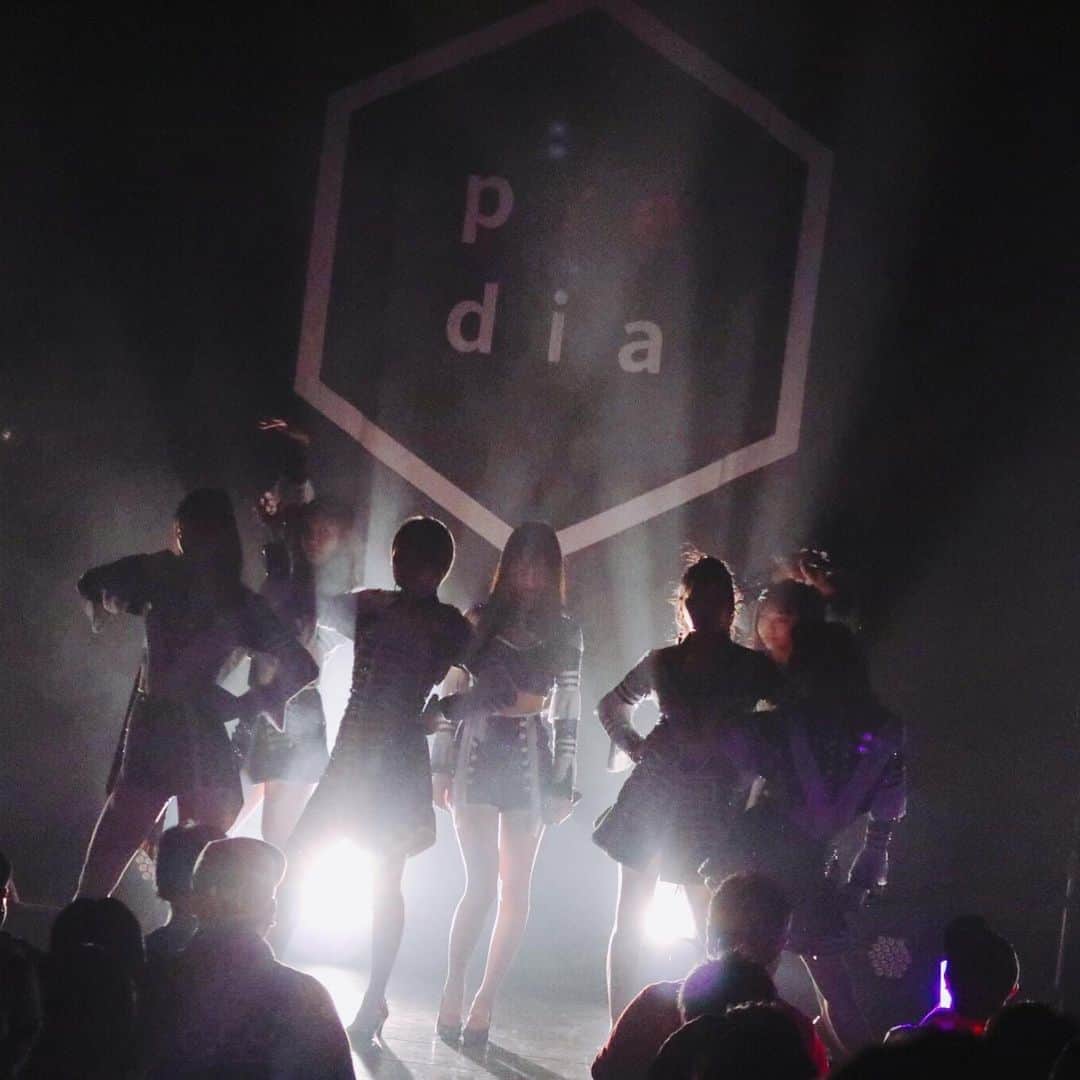 prediaさんのインスタグラム写真 - (prediaInstagram)「2020.1.12 Acoustic LIVE / THE LIVE day1 thanks!! #PRedia #THELIVE」1月12日 23時40分 - predia_official