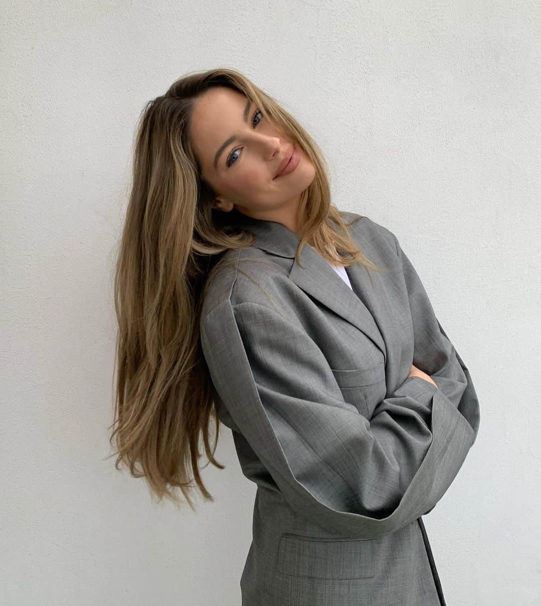 Mathilde Goehlerのインスタグラム：「That Sunday feeling 😍」