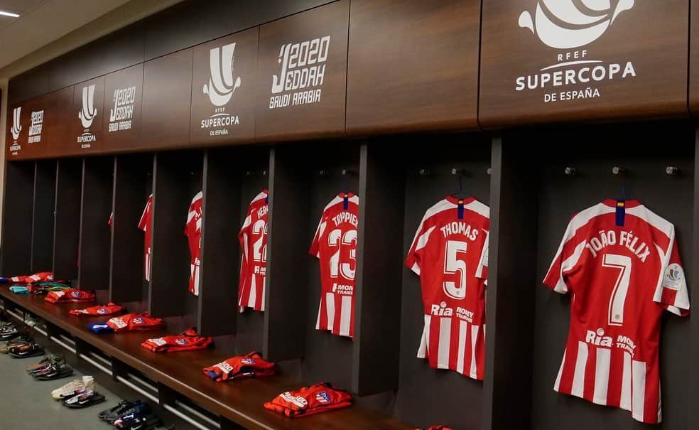 アトレティコ・マドリードさんのインスタグラム写真 - (アトレティコ・マドリードInstagram)「[👕✅] Aquí comienza todo. 🔴⚪#AúpaAtleti | #RealMadridAtleti | 🏆 #Supercopa2020 |」1月13日 1時09分 - atleticodemadrid